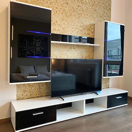 Top Floor Studio With Terrace Prag Dış mekan fotoğraf