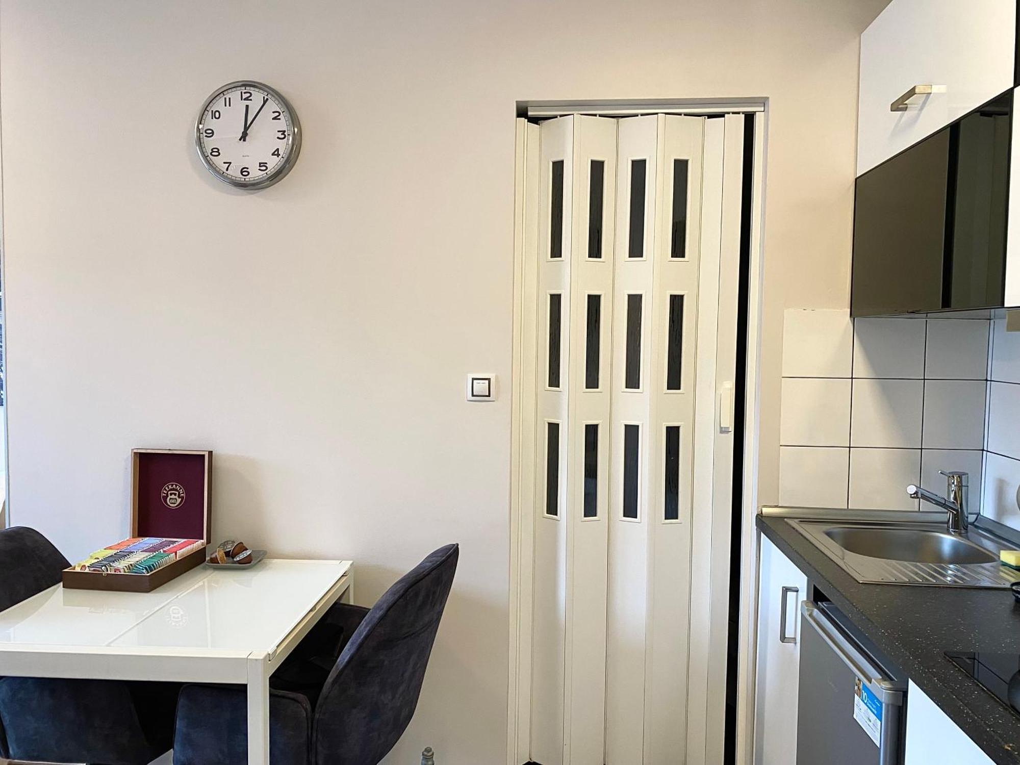 Top Floor Studio With Terrace Prag Dış mekan fotoğraf
