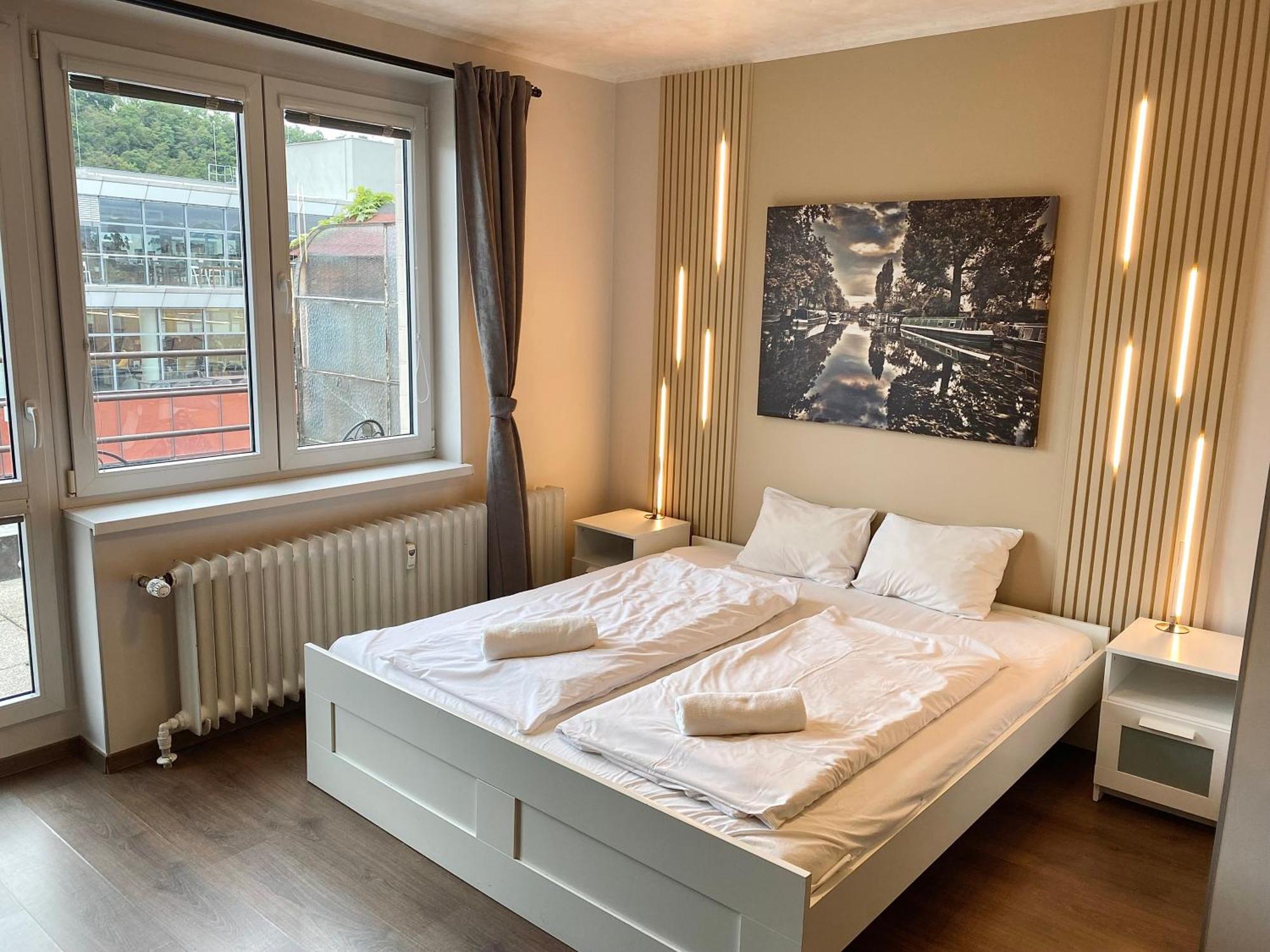 Top Floor Studio With Terrace Prag Dış mekan fotoğraf