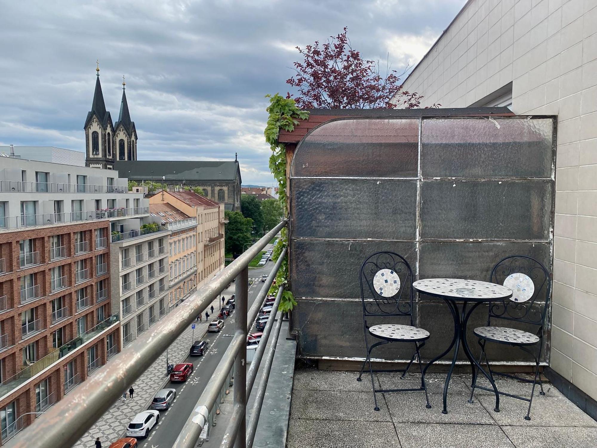Top Floor Studio With Terrace Prag Dış mekan fotoğraf