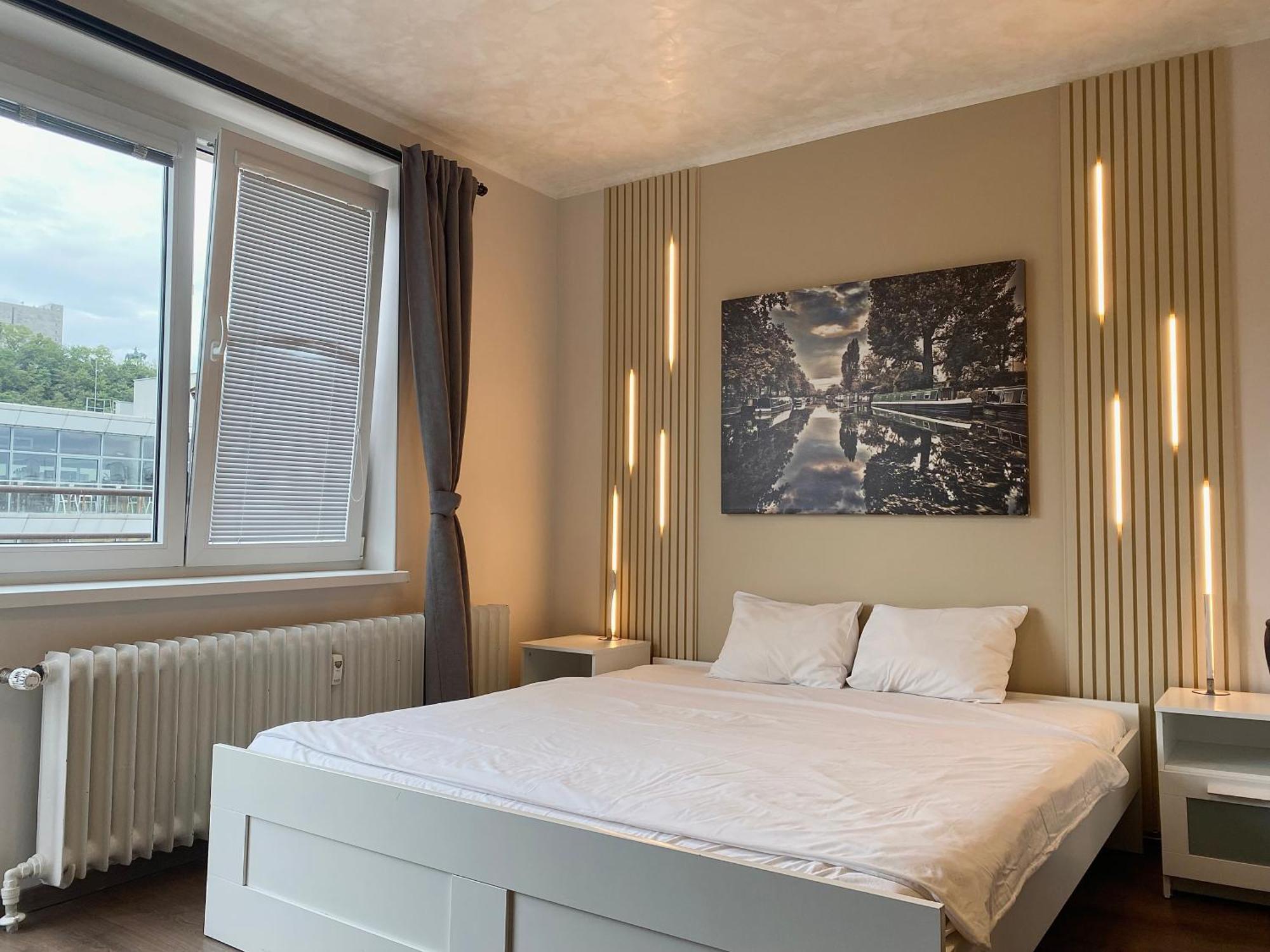 Top Floor Studio With Terrace Prag Dış mekan fotoğraf